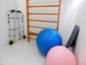 Physical therapy equipment