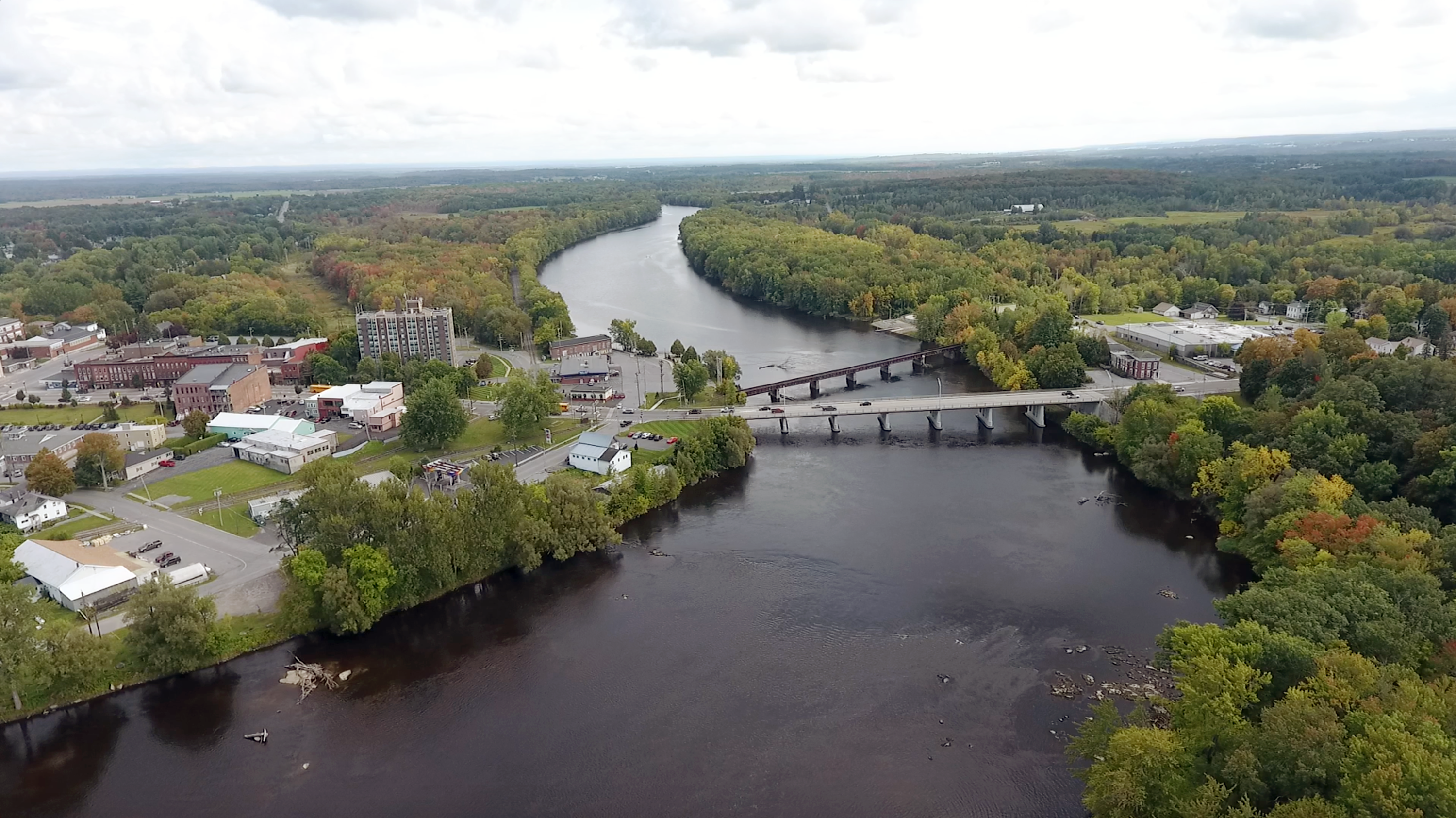 Overhead view of river in city